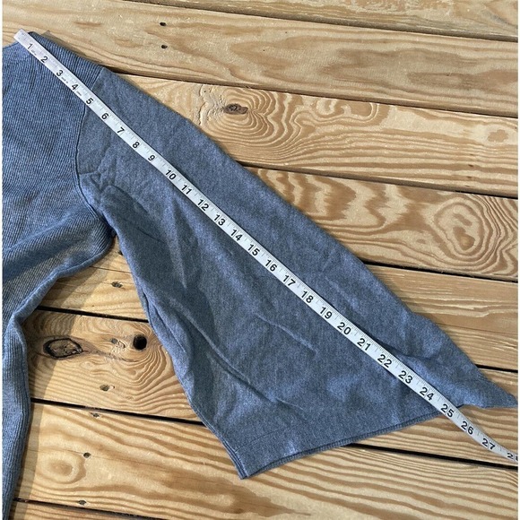 NEW Belle By Kim Gravel Feather Knit Butterfly Sleeve Sweater Medium Gray - Picture 7 of 8